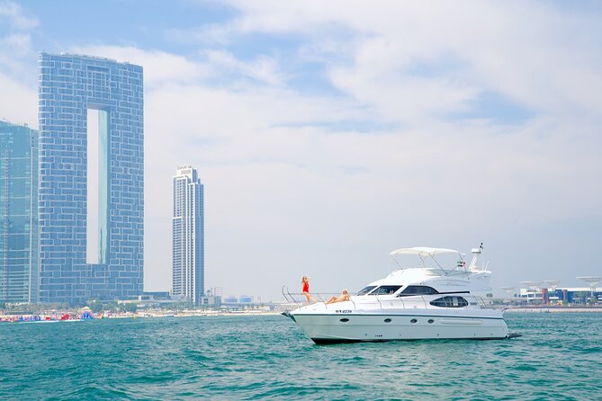 Dubai: Private Luxury Cruise on a Stylish 50ft Yacht - The one-hour Dubai Marina route