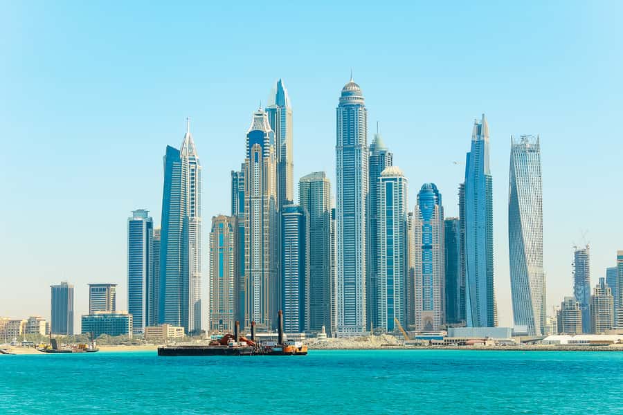 Dubai: Private Luxury Everest Yacht Cruise from Dubai Marina - Jumeirah Beach Residence and Ain Dubai from the water