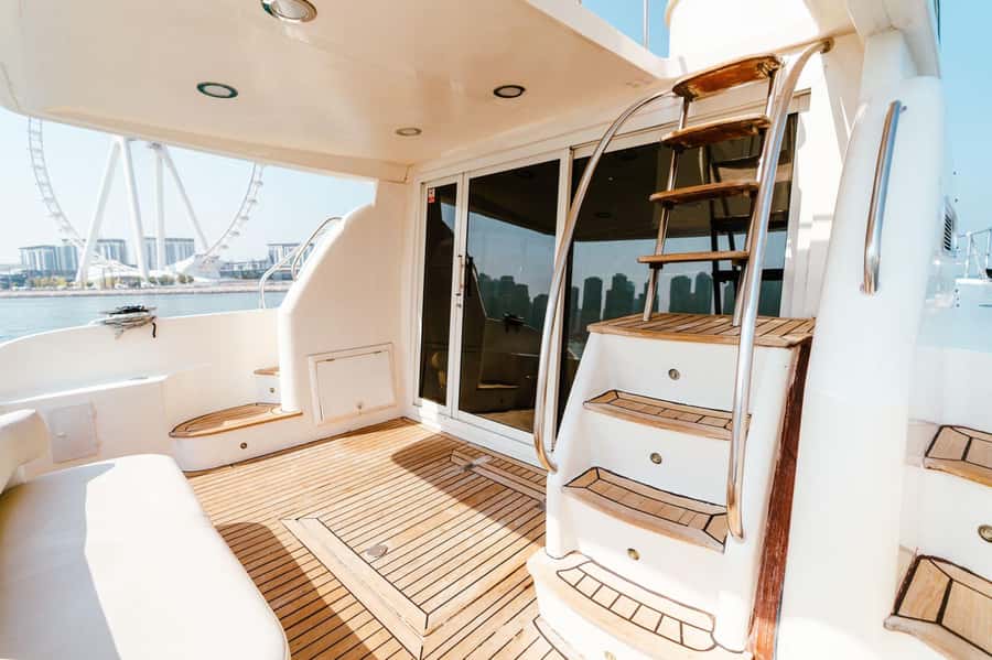 Dubai: Private Luxury Yacht Tour on a 50-Foot Yacht - Starting in Dubai Marina