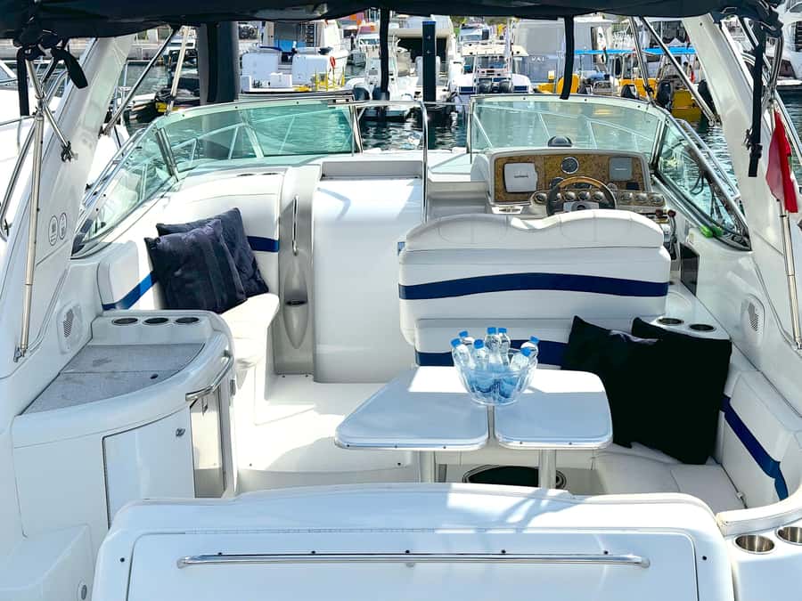 Dubai: Private Yacht Cruise for Unforgettable Memories - The two-hour choices: Burj Al Arab or Atlantis