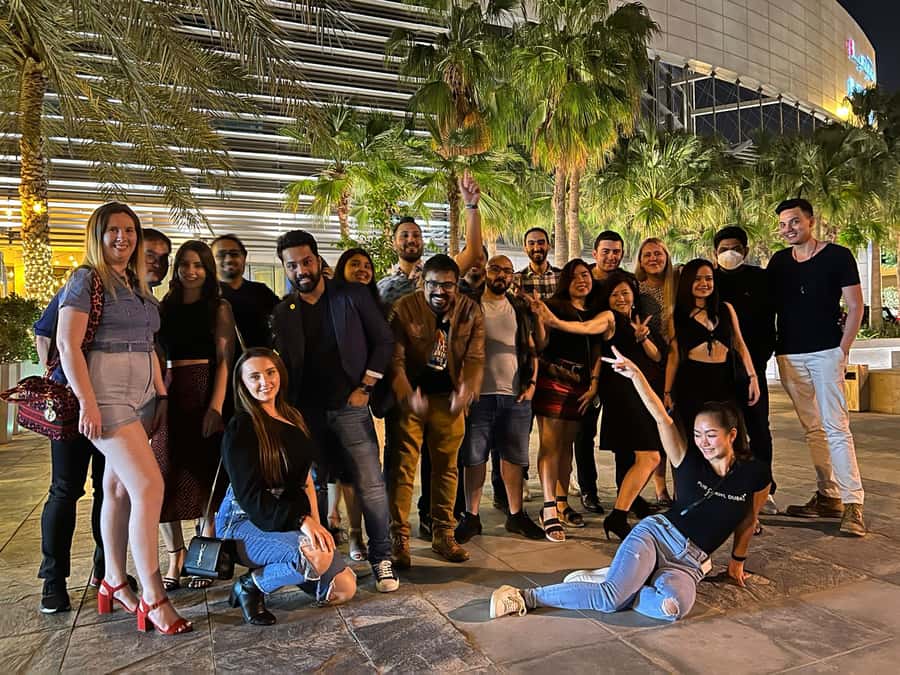Dubai: Pub Crawl Nightlife Tour - Meeting at 44 Rooftop at 8 PM