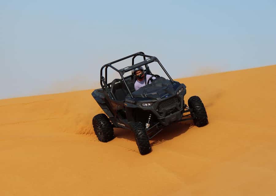 Dubai: Quad Bike, Dune Buggy, and Sandboarding Experience - The Photo Stop in the Heart of the Desert