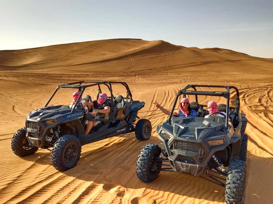 Dubai: Red Dune Desert, Dune Buggy Ride & BBQ Buffet Dinner - The guides make the long day easier