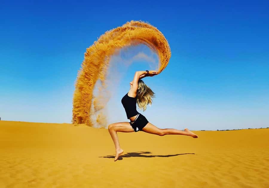 Dubai: Red Dunes Desert Safari with Premium Camp BBQ & Shows - BBQ buffet dinner and five live performances