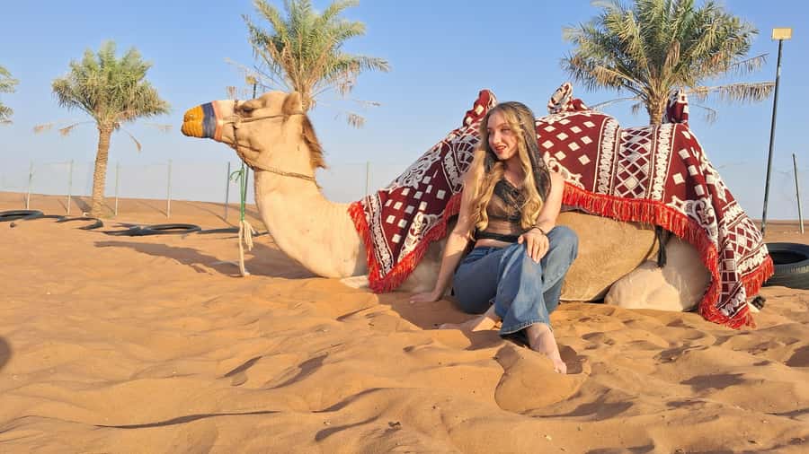 Dubai: Red Dunes Desert Safari with Premium Camp BBQ & Shows - Why Lahbab is the right setting for dune bashing