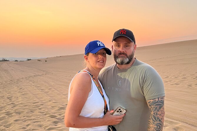 Dubai Red Dunes Safari, Camel Ride & Live BBQ - Dinner and live shows fill the evening