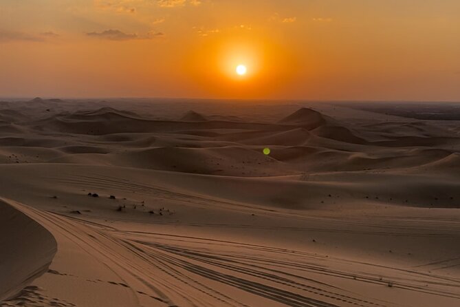 Dubai: Red Dunes, Sandsurf, Camel Ride, BBQ Dinner at Desert Camp - Red dunes and a 45-minute dune-bashing run