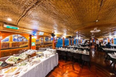 Scenic Dhow Cruise with Buffet Dinner and Live Shows