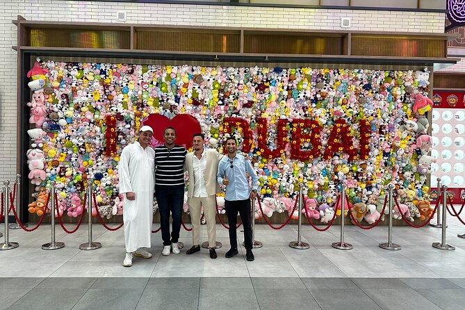 Dubai Secret Food Tours with Access to Burj Khalifa bar - Tasting Emirati food and Chinese specialties