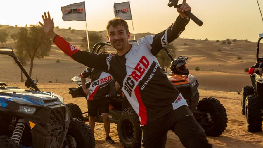Dubai: Self-Drive 4WD Dune Buggy Guided Desert Adventure - Who should book this buggy adventure?