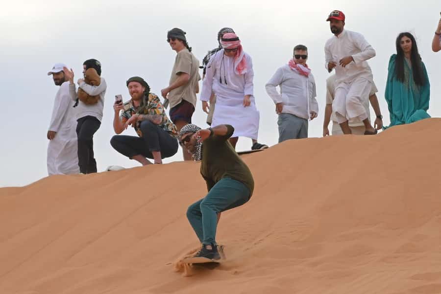 Dubai: Self-Drive Buggy Adventure with Optional BBQ Dinner - What to bring for a hot, sandy ride