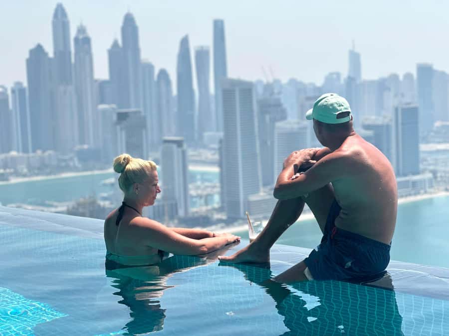 Dubai: Sky Pool and Palm Observatory Access - Starting at Marina Mall before 9:10 AM