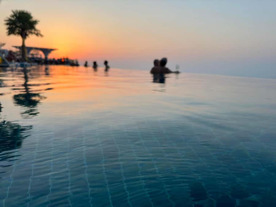 Dubai: Sky Pool and Palm Observatory Access - From the pool to Palm Jumeirah’s observatory