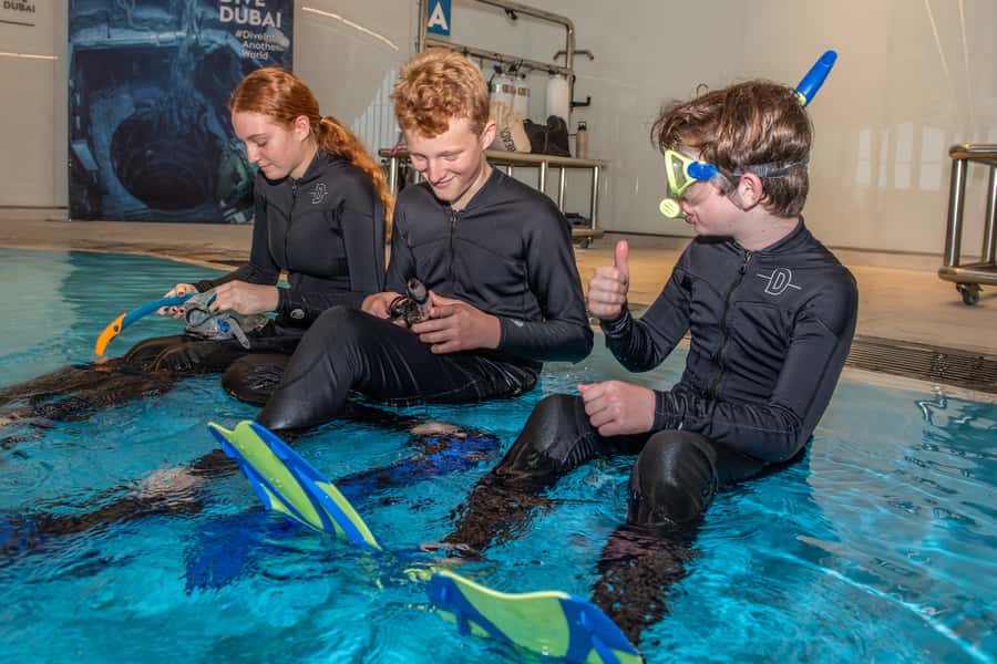 Dubai: Snorkeling at Deep Dive World's Deepest Pool - What this Dubai snorkeling session really offers