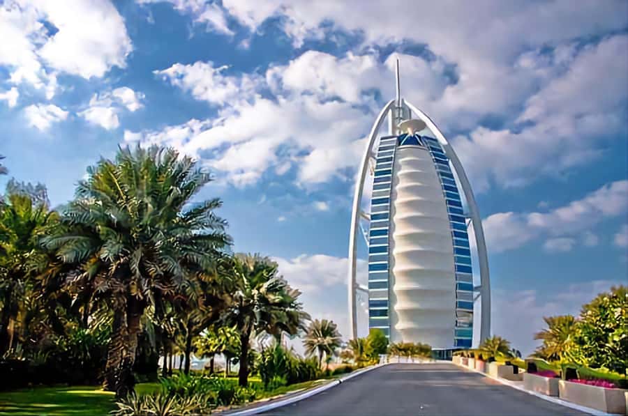 Dubai Stopover Tour & Transit Tours - Burj Al Arab and Palm Jumeirah