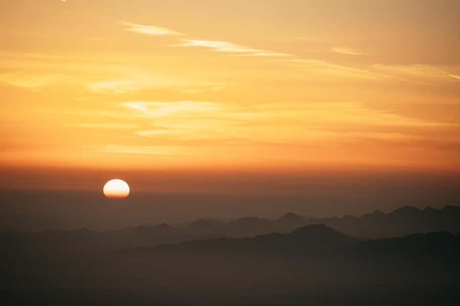 Dubai: Sunrise Balloon Flight with Camel Ride & Breakfast - Why this Dubai balloon flight is worth considering