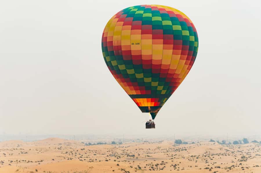 Dubai: Sunrise Balloon Flight with Camel Ride & Breakfast - Coffee, safety, and the balloon launch at Margham
