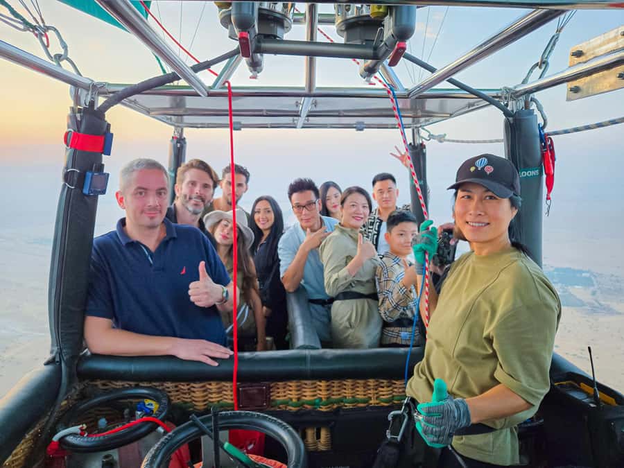 Dubai: Sunrise Hot Air Balloon Ride with Transfers - Why sunrise is the right time for a Dubai balloon ride