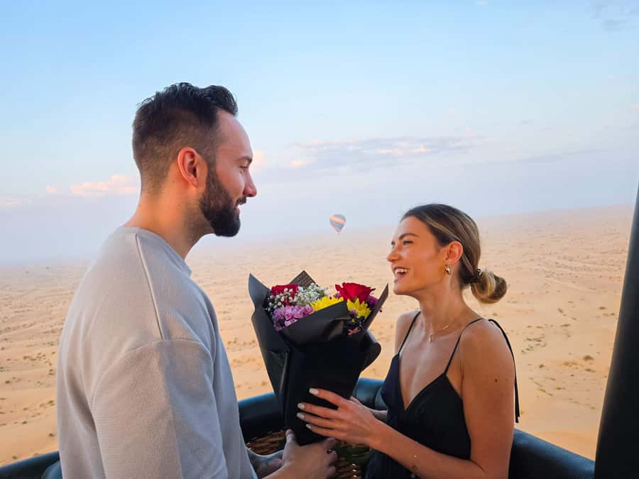 Dubai: Sunrise Hot Air Balloon Ride with Transfers - Who will enjoy this experience most