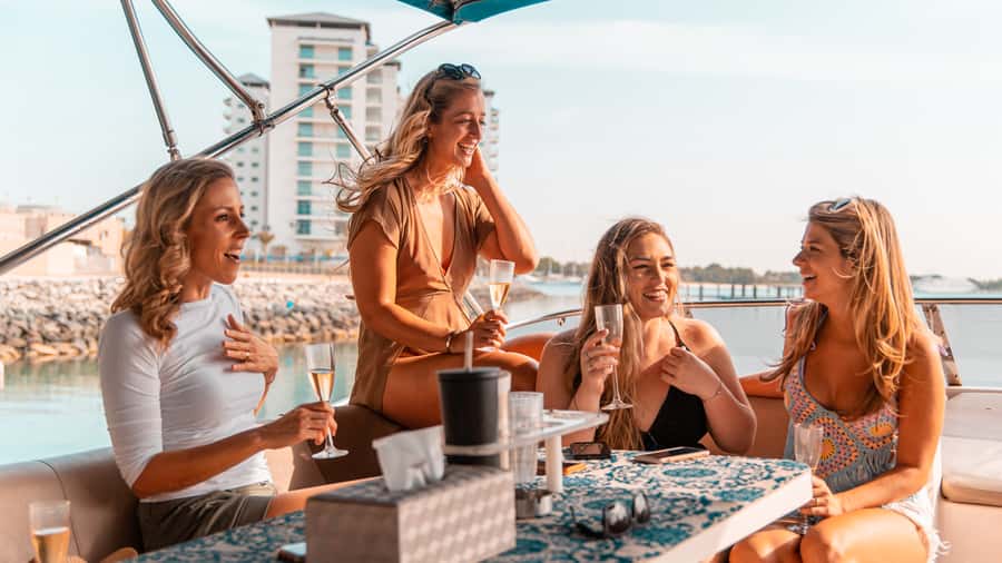 Dubai: Sunset & Night Cruise with Bites and Drinks - What this Dubai yacht cruise is really like