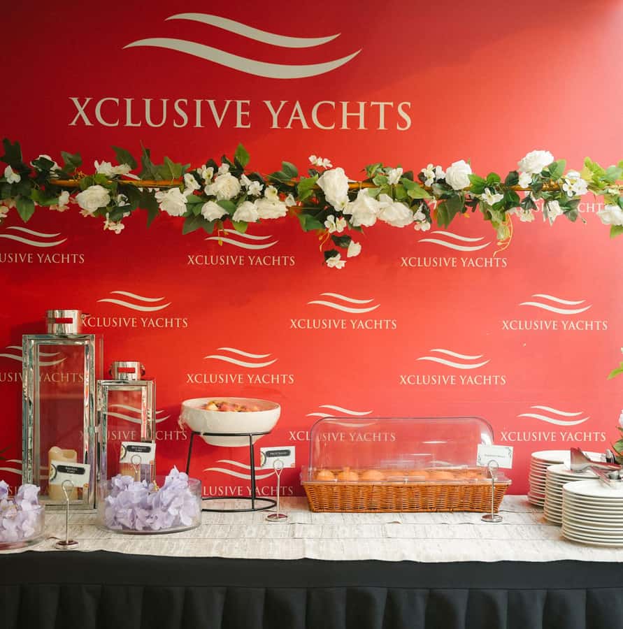 Dubai: Sunset or Dinner Cruise with Live Music & Open Bar - Should you book this Dubai dinner cruise?