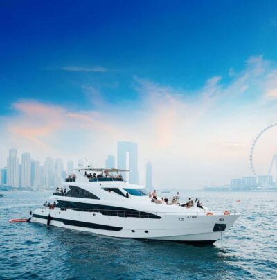 Superyacht Experience with Live Music & Drinks
