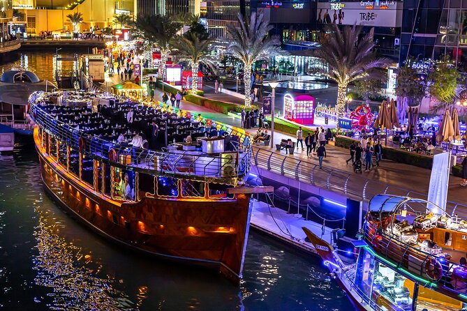 Dubai Tour At Night - Souk Madinat Jumeirah’s Arabian-Style Setting