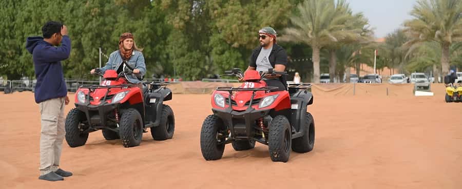 Dubai: Tour with BBQ Dinner, Camel Ride, & Traditional Show - BBQ dinner and buffet timing