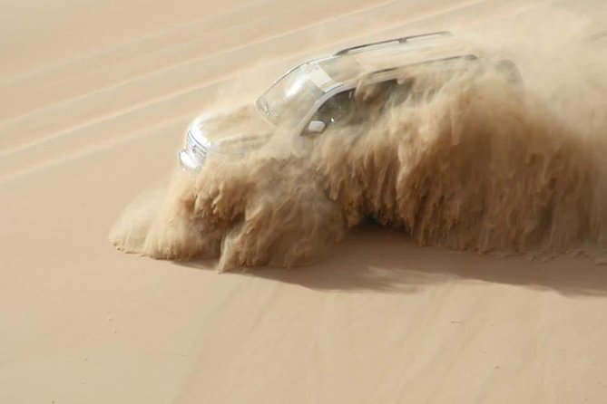 Dubai: Unique SUNSET 4WD Red Dunes Safari - The 45-minute 4WD ride is the main event