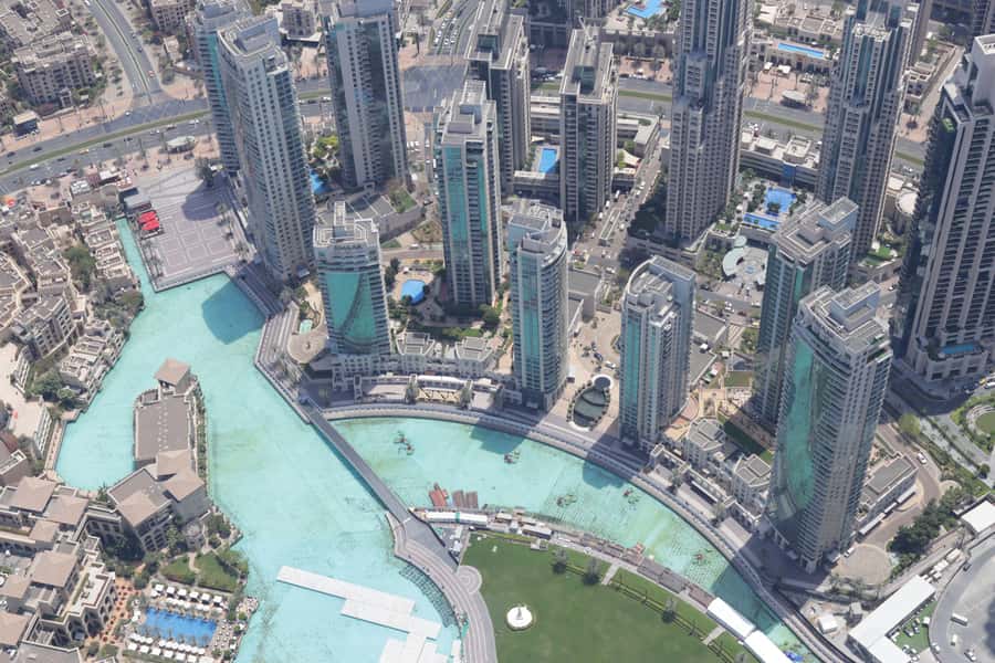 Dubai: VIP Private City Tour with Burj Khalifa Entry Tickets - The modern city from Sheikh Zayed Road