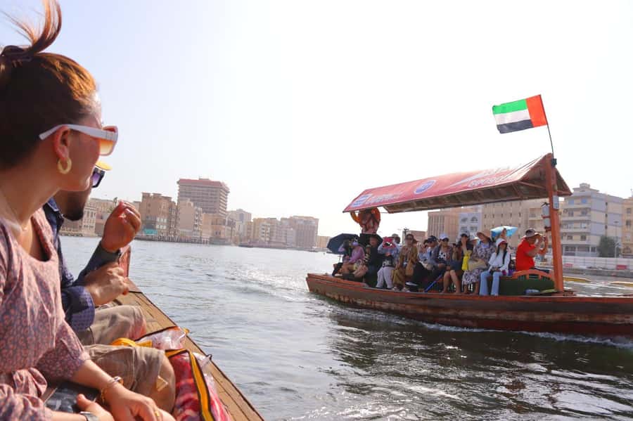 Dubai: VIP Private City Tour with Burj Khalifa Entry Tickets - What the guide and car add