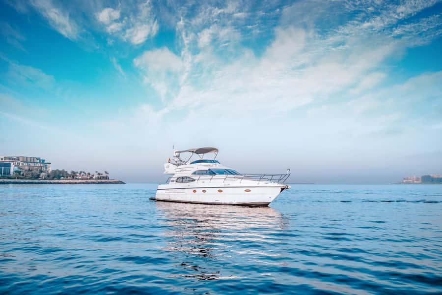 Dubai Yacht Tour - Boat Trip upto 12 guests Private event - Food, drinks, and onboard celebrations