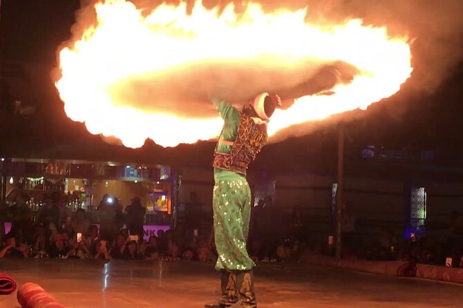 Dubai4x4 Evening Desert Safari,Camel Ride,4 Live Shows,BBQ Dinner - BBQ dinner and drinks under the stars