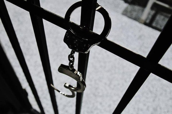 Escape Room: Escape Hunt Dubai - Prison Breakout - The 90-minute visit, from briefing to breakout