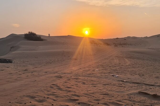 Evening Desert Safari with BBQ Buffet Camel Ride and Arabic Shows - Arabic clothes, henna, and desert photographs