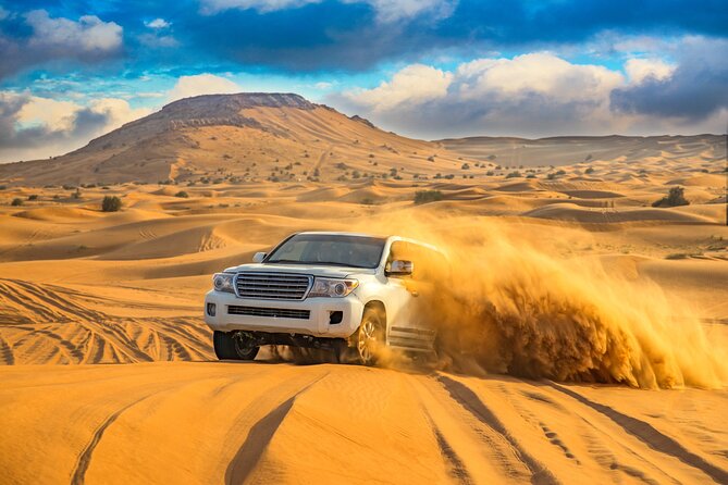 Evening Desert Safari with BBQ Dinner and Live Shows - Key points at a glance