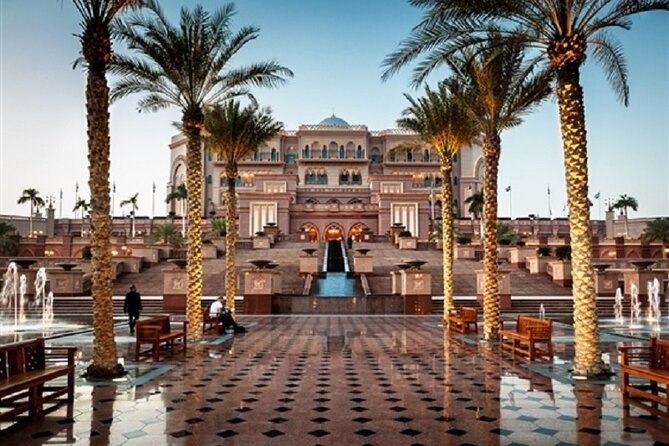 Exclusive Abu Dhabi tour, without Ferrari World - What this Abu Dhabi day trip is really offering