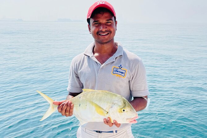 Fishing sea escape 4h - Meeting the boat at Dubai Marina
