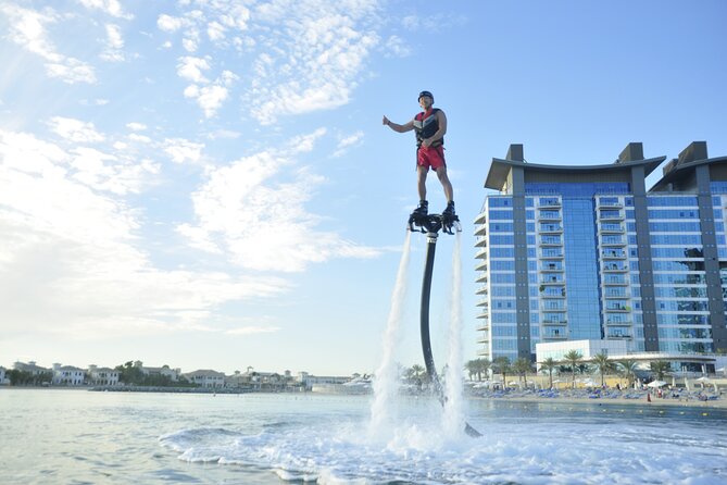 Flyboard in Dubai - Flying above Palm Jumeirah for the first time
