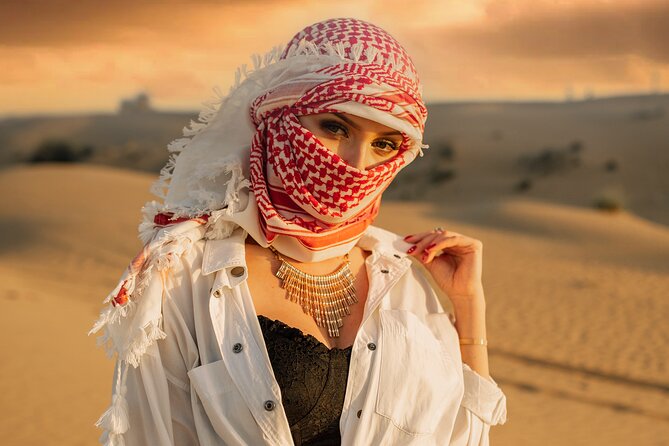 Flying Dress Photoshoot in Dubai - Makeup and styling choices