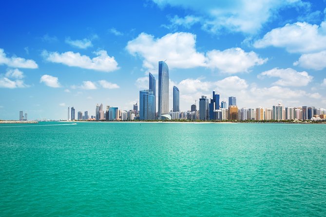 From Abu Dhabi: Sheikh Zayed Mosque, Royal Palace & Etihad Tower - Qasr Al Watan: rooms, symbols, and national ceremony