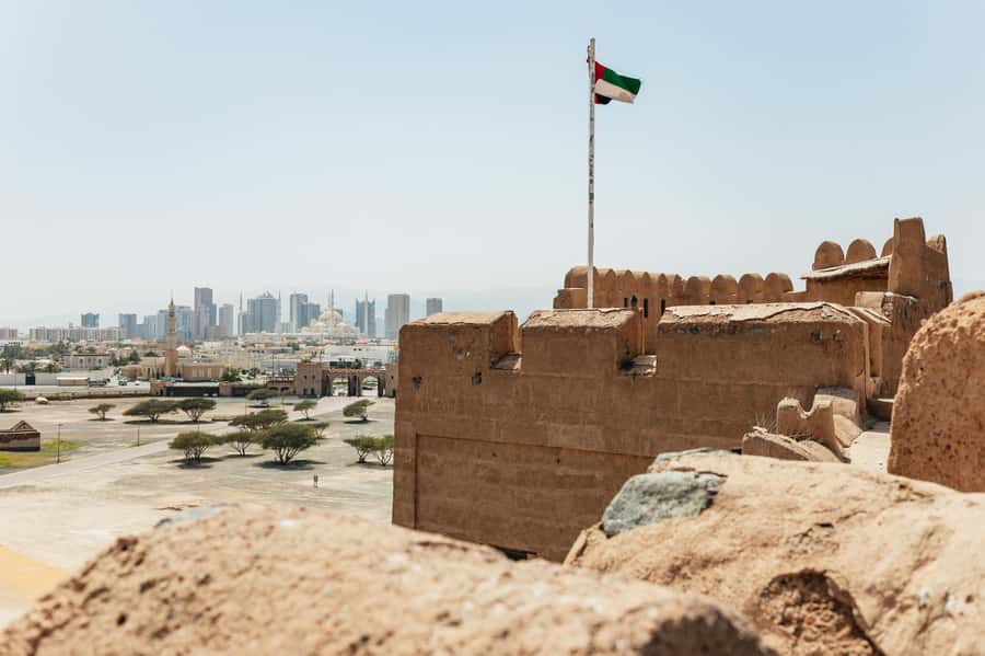 From Dubai: Fujairah East Coast Tour - Al Bidya Mosque, the oldest mosque in the UAE