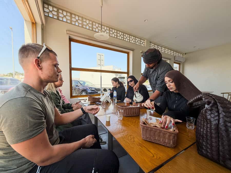From Dubai: Hatta Sightseeing Tour with kayaking - Hatta Heritage Village and the older side of town