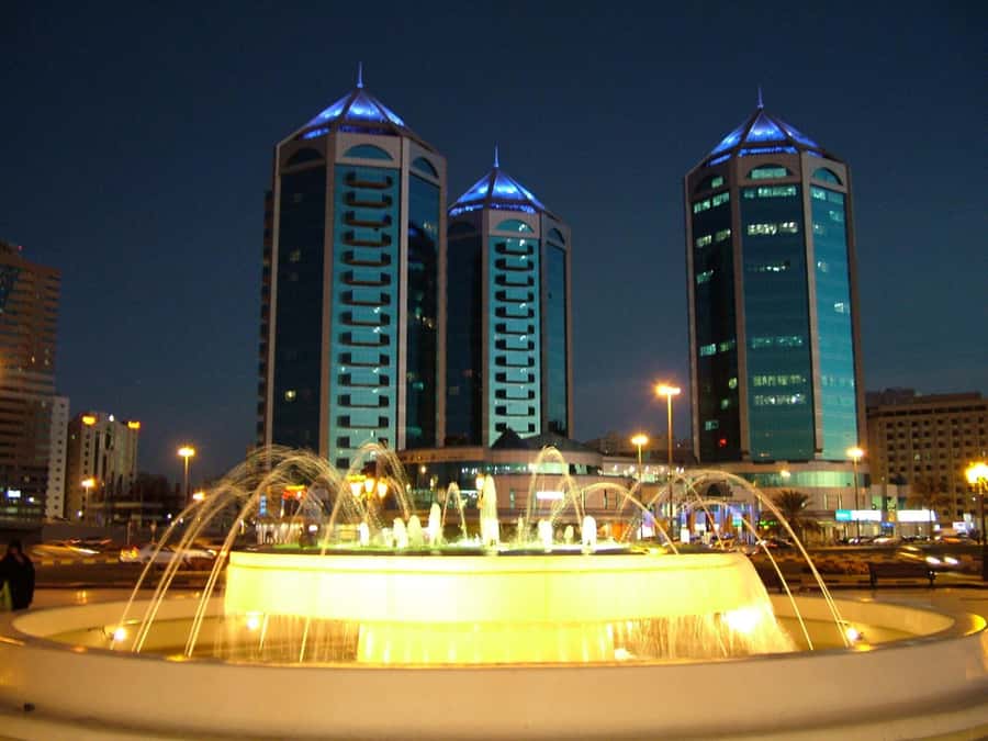 From Dubai: Sharjah Heritage & Culture Tour - Al Markazi souk closes the tour with shopping