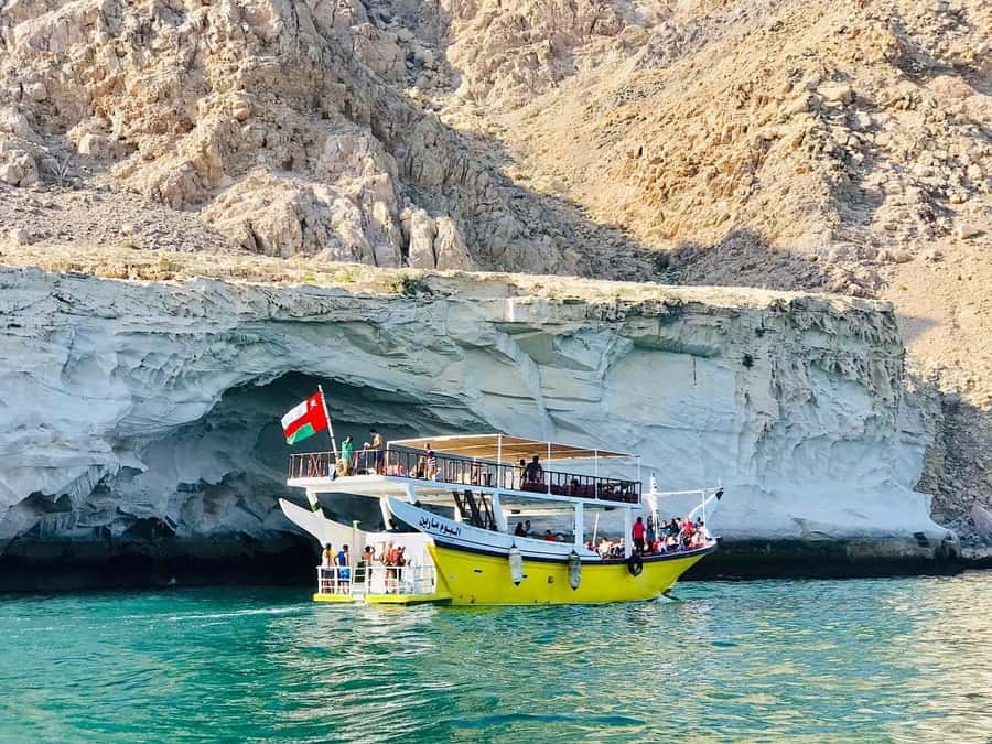 From Dubai/Sharjah/RAK: Dibba Musandam Trip & Dhow Cruise - From Dubai’s morning pickup to the Oman border