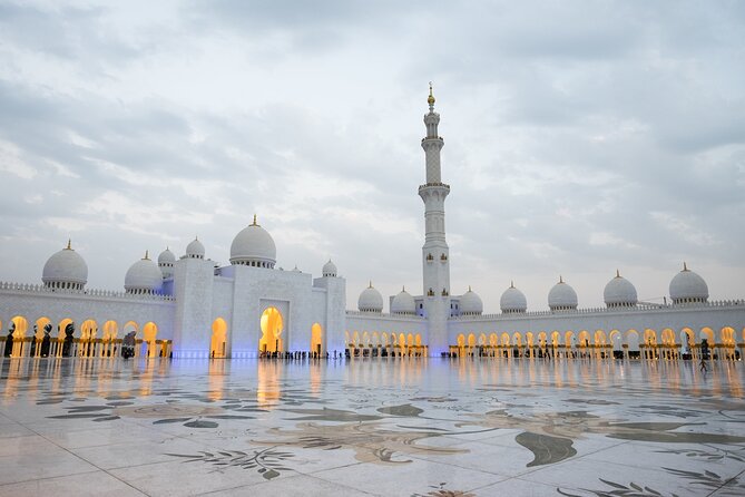 From Dubai: Sheikh Zayed Mosque and Ferrari World Entry Ticket - Two hours at Sheikh Zayed Grand Mosque