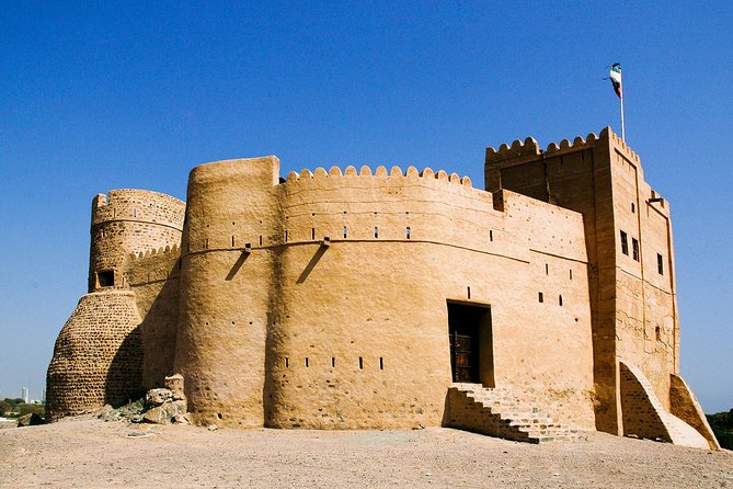 Fujairah Private day trip from Dubai with Lunch - Heat, clothing, and practical comfort