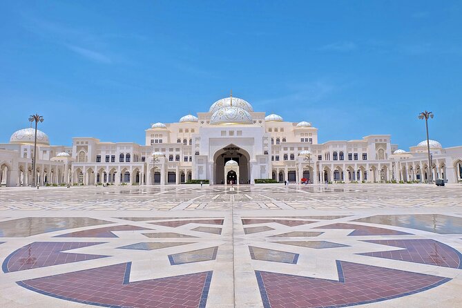 Full-Day Abu Dhabi City Private Tour - The Dubai pickup and long road south
