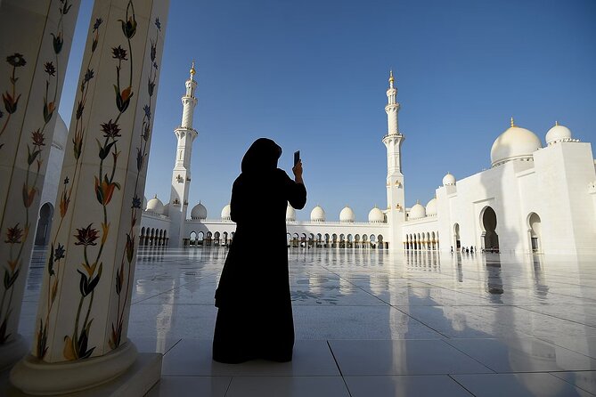 Full Day Abu Dhabi City Tour + BAPS Mandir Visit, guide transfer - The BAPS Hindu Mandir visit