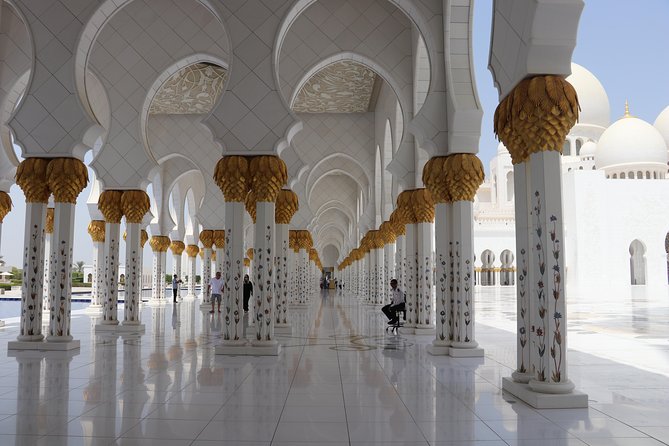 Full Day Abudhabi City Tour with Ferrari World Theme Park Ticket - Corniche Beach gives you only a quick coastal view